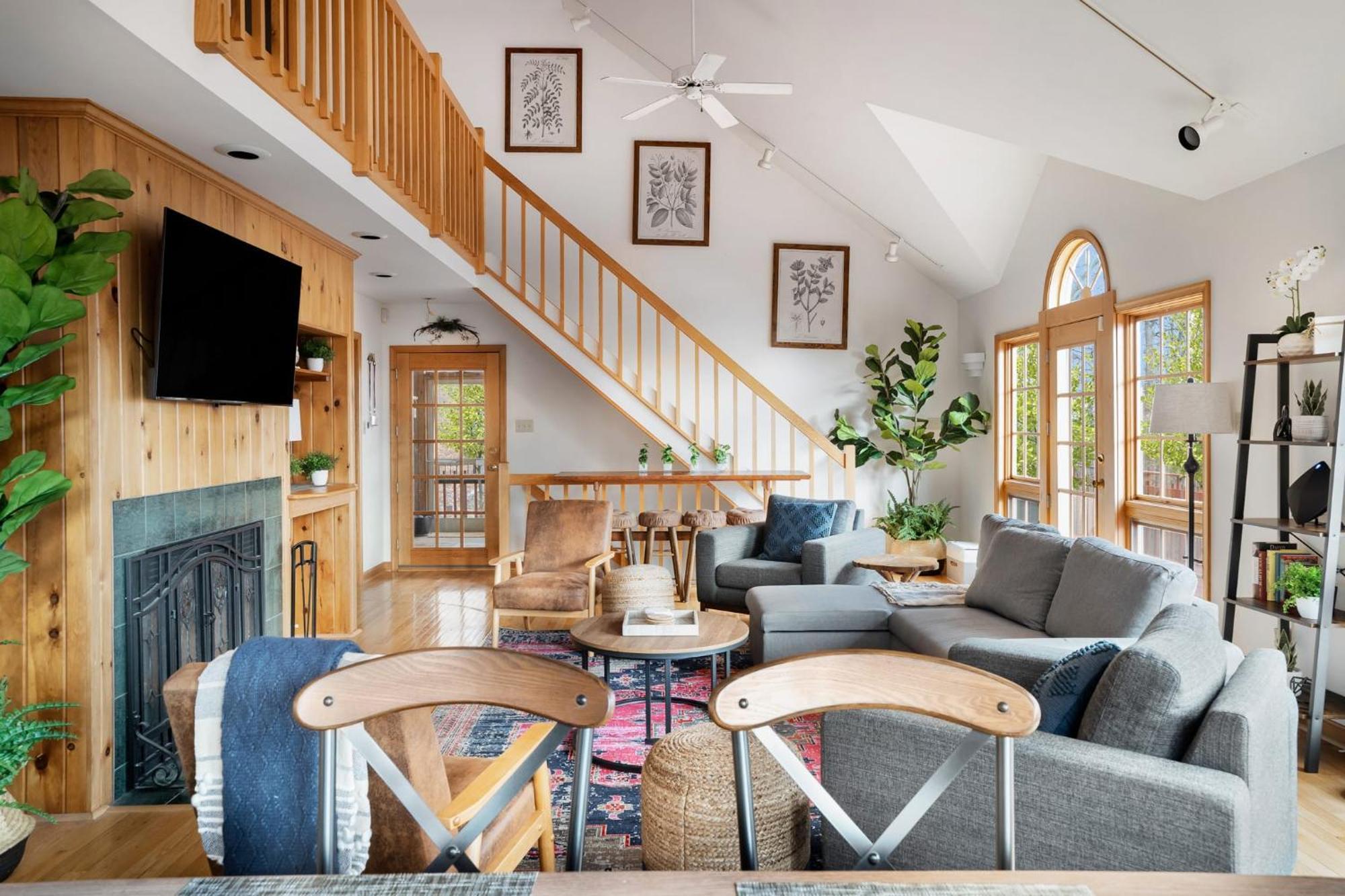 Modern Retreat W Hot Tub, Deck & Resort Amenities Berkeley Springs Extérieur photo